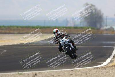 media/Jun-07-2025-TrackDaz (Sat) [[4413525952]]/B Group/220pm (Turn 9)/